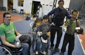URUGUAY: Los Mosqueteros del esfuerzo, esgrima en silla de ruedas en Apri
