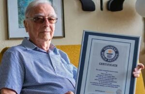 Péter Boros (HUN): El esgrimista más viejo del mundo TW-BIO-Peter-Boros-HUN