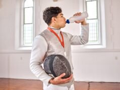 La hidratación, una práctica que gana combates TW - HIDRATACION-EN-LA-ESGRIMA