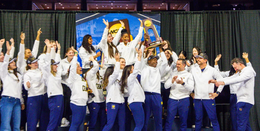 Equipo Notre Dame campeon NCAA Fencing Championships 2026 women